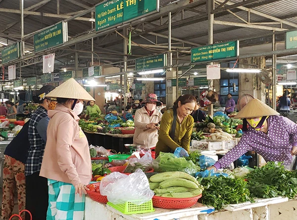 Sở Y tế Đà Nẵng khuyến cáo người dân đeo khẩu trang nơi công cộng để phòng, chống dịch COVID-19