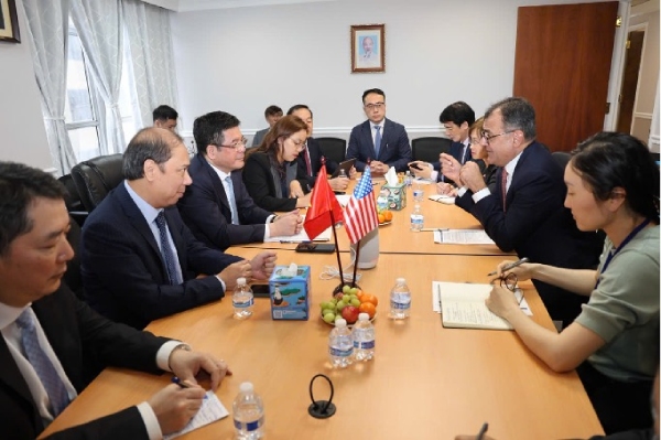 Đẩy mạnh hợp tác với các 'ông lớn' công nghệ, năng lượng hàng đầu thế giới