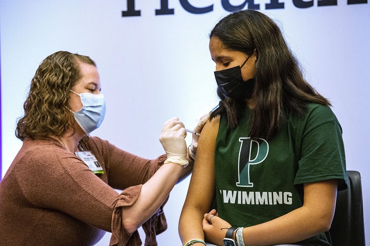 Mỹ công bố thay đổi quan trọng về chính sách tiêm vaccine COVID-19 nhắc lại
