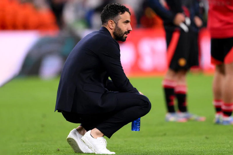 HLV Amorim úp mở chuyện từ chức sau chung kết Europa League, "ghế nóng" ở Man Utd chuẩn bị đổi chủ?