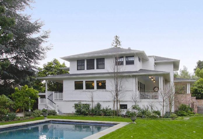 B&#xEA;n trong &#x111;&#x1EBF; ch&#x1EBF; b&#x1EA5;t &#x111;&#x1ED9;ng s&#x1EA3;n 300 tri&#x1EC7;u USD c&#x1EE7;a Mark Zuckerberg: T&#x1EEB; bi&#x1EC7;t th&#x1EF1; si&#xEA;u sang &#x111;&#x1EBF;n h&#x1EA7;m tr&#xFA; &#x1EA9;n tuy&#x1EC7;t m&#x1EAD;t