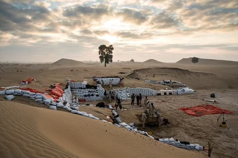 Thành phố 5.000 năm tuổi được phát hiện bên dưới sa mạc rộng lớn