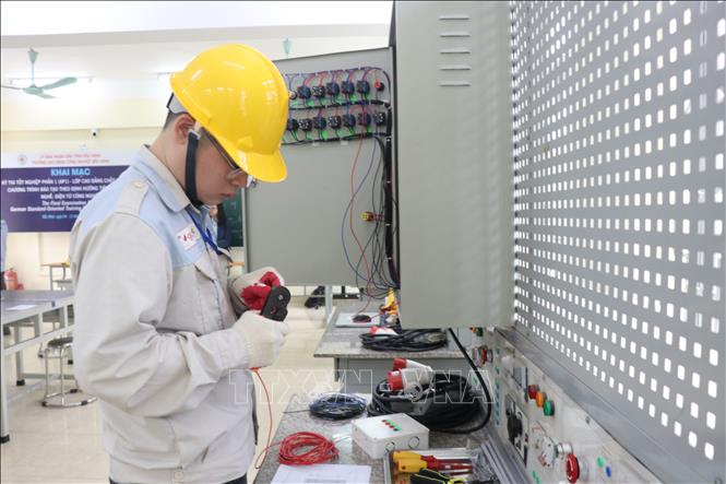 Phát triển ngành công nghiệp bán dẫn: Tăng tốc trong kỷ nguyên số
