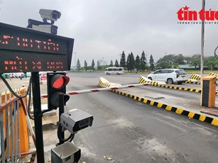 Hơn 6 triệu phương tiện dán thẻ thu phí điện tử không dừng