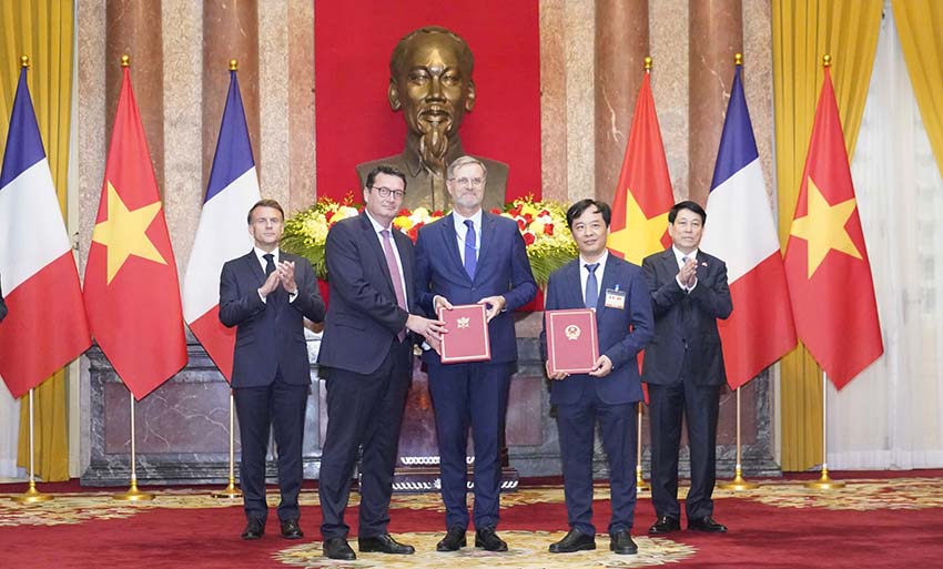 Tăng cường năng lực quốc gia về quan sát trái đất 