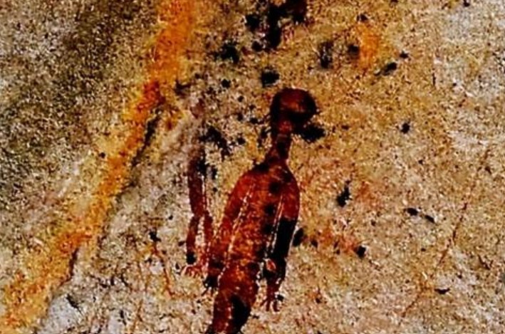 Một bức họa được phát hiện trên dãy Himalaya, trông giống như người ngoài hành tinh và người man rợ đang đánh nhau, ẩn chứa bí mật gì đằng sau nó?