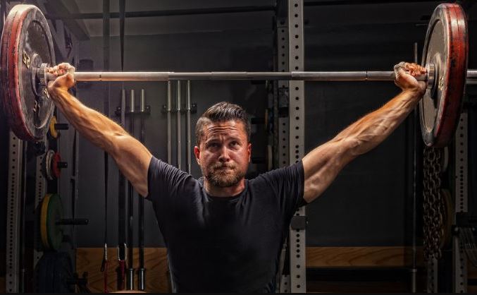 Hé lộ sự thật đáng báo động: Vì sao ngày càng nhiều vận động viên thể hình chuyên nghiệp đột ngột qua đời?