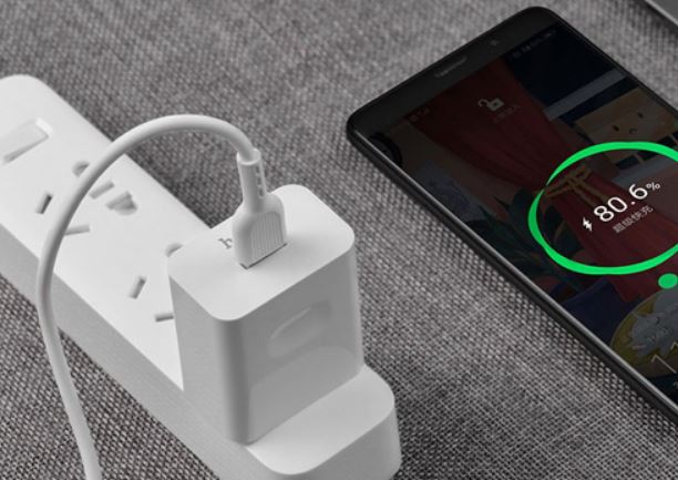 D&#xF9;ng xong kh&#xF4;ng r&#xFA;t ph&#xED;ch c&#x1EAF;m c&#x1EE7;a 5 thi&#x1EBF;t b&#x1ECB; &#x111;i&#x1EC7;n n&#xE0;y kh&#x1ECF;i &#x1ED5;, h&#xF3;a &#x111;&#x1A1;n ti&#x1EC1;n &#x111;i&#x1EC7;n s&#x1EBD; &#x201C;&#x111;&#x1ED9;i n&#xF3;c&#x201D;!