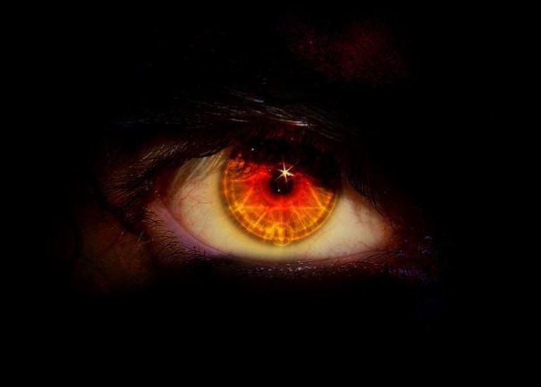 Bùa mắt quỷ, từ truyền thuyết đen tối đến biểu tượng may mắn toàn cầu