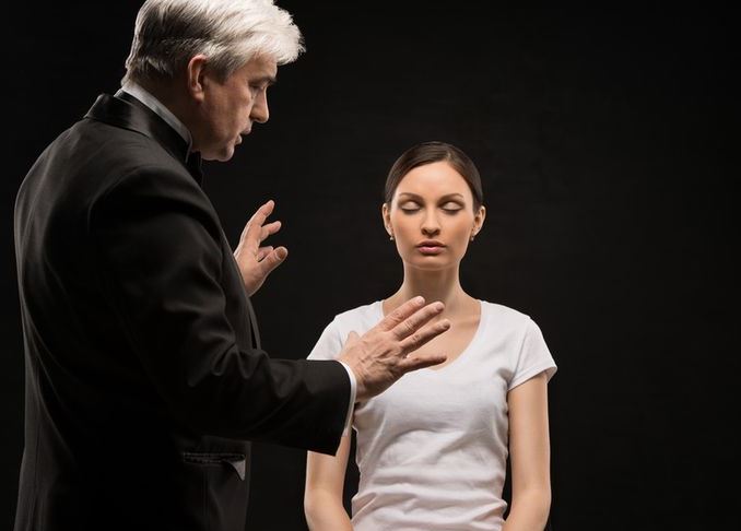 Thuật thôi miên và những bí ẩn tâm trí ngoài sức tưởng tượng