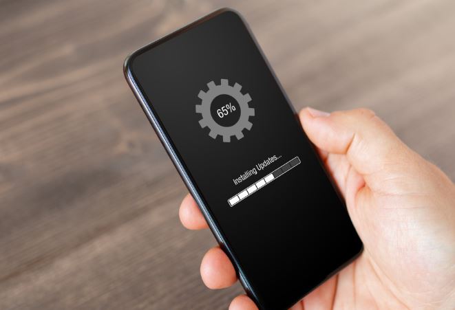 Có nên cập nhật hệ thống điện thoại thường xuyên? Câu trả lời không đơn giản như bạn nghĩ