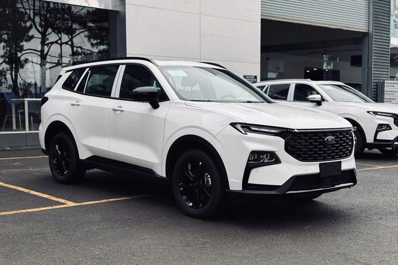 Ford Territory.