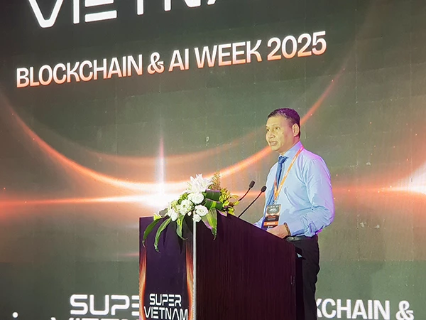 Phó Chủ tịch Thường trực UBND TP Đà Nẵng Hồ Kỳ Minh phát biểu tại hội nghị. Phó Chủ tịch Thường trực UBND TP Đà Nẵng Hồ Kỳ Minh phát biểu tại hội nghị.