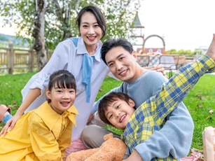 Ra mắt bộ giải pháp bảo vệ và tích lũy tài chính thế hệ mới