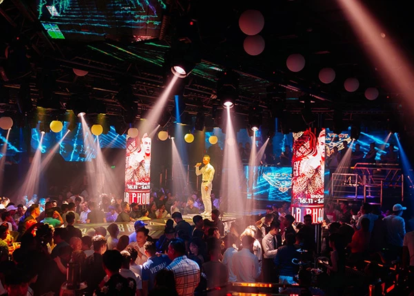 TOP TV Club Karaoke. TOP TV Club Karaoke.