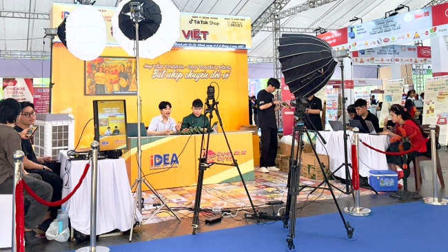 Số hoá tiểu thương chợ truyền thống