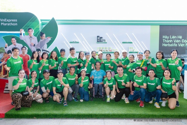 Herbalife Việt Nam đồng hành cùng VnExpress Marathon Quy Nhơn 2025