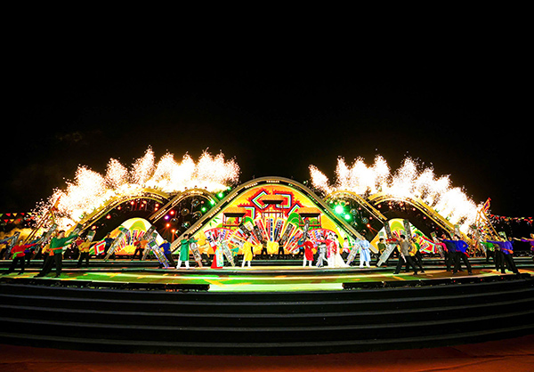 Nhà hát Trưng Vương tạo dấu ấn tại đêm thi thứ 4 DIFF 2025