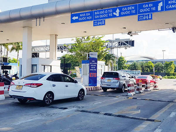 Từ ngày 1/7, sân bay Đà Nẵng thu phí tự động không dừng