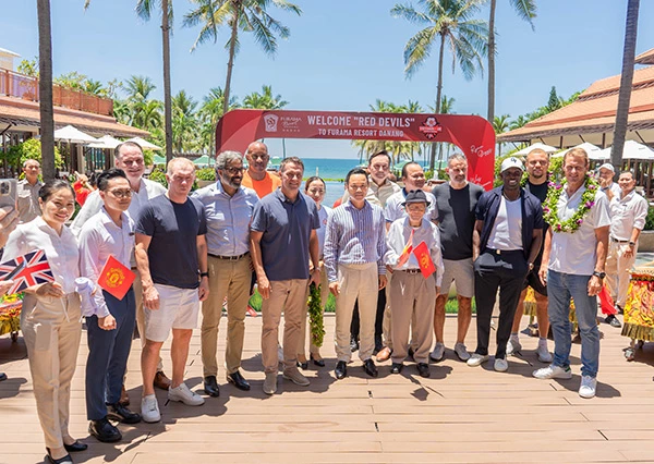 Tiếp đón các huyền thoại MU tại Furama Resort Đà Nẵng Tiếp đón các huyền thoại MU tại Furama Resort Đà Nẵng