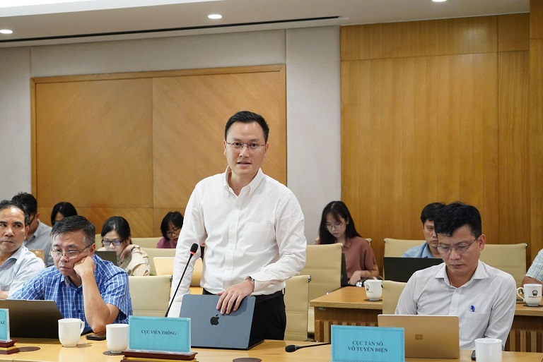 Doanh nghiệp nước ngoài chuẩn bị điều kiện cung cấp dịch vụ vệ tinh tầm thấp tại Việt Nam
