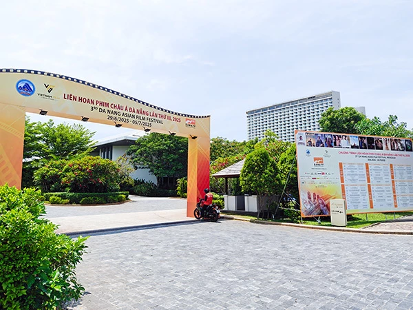 Quần thể du lịch quốc tế Furama - Ariyana Đà Nẵng đã sẵn sàng cho DANAFF III. Quần thể du lịch quốc tế Furama - Ariyana Đà Nẵng đã sẵn sàng cho DANAFF III.