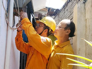 Lợi dụng sáp nhập, nhiều đối tượng giả danh ngành điện để lừa đảo