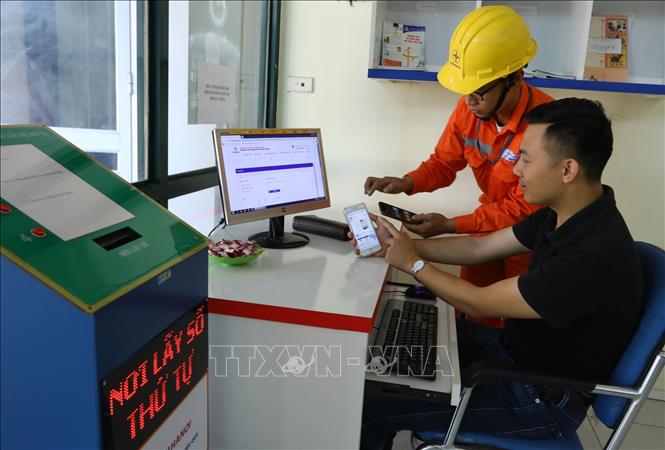 Chuy&#x1EC3;n &#x111;&#x1ED5;i s&#x1ED1; - n&#x1EC1;n t&#x1EA3;ng gi&#xFA;p ng&#xE0;nh &#x111;i&#x1EC7;n v&#x1EAD;n h&#xE0;nh hi&#x1EC7;u qu&#x1EA3; sau s&#x103;&#x301;p x&#xEA;&#x301;p