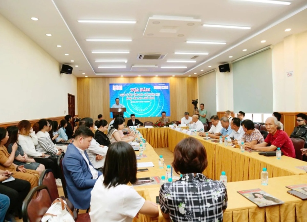 B&#x1EA3;o v&#x1EC7; th&#x1B0;&#x1A1;ng hi&#x1EC7;u n&#xF4;ng s&#x1EA3;n, l&#xE0;ng ngh&#x1EC1; xanh b&#x1EB1;ng n&#x1EC1;n t&#x1EA3;ng ph&#xE1;p l&#xFD;&#xD;&#xA;&#xD;&#xA;