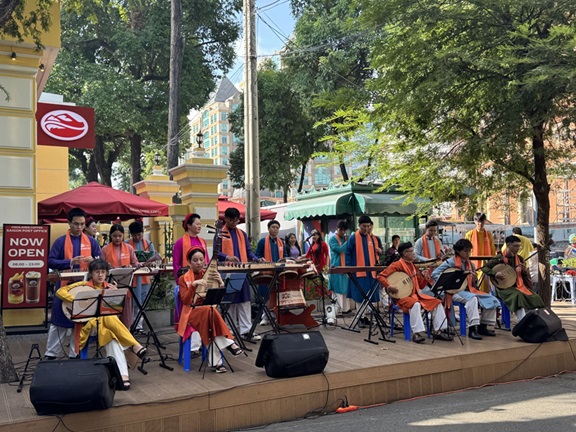 Giáo dục văn hóa dân tộc trong bối cảnh hội nhập, toàn cầu hóa
