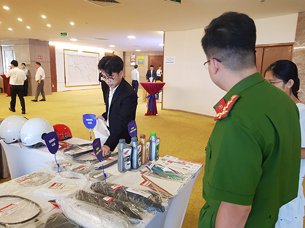 Tội phạm dùng công nghệ AI, DeepFake buôn bán hàng giả: Nguy hại khó lường