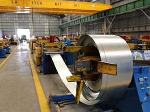 Việt Nam áp thuế chống bán phá giá thép cán nóng từ Trung Quốc