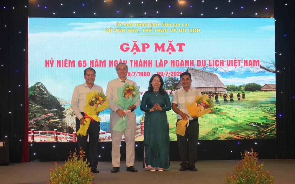 Du lịch Gia Lai: Buôn đã có bạn, bán đã có phường