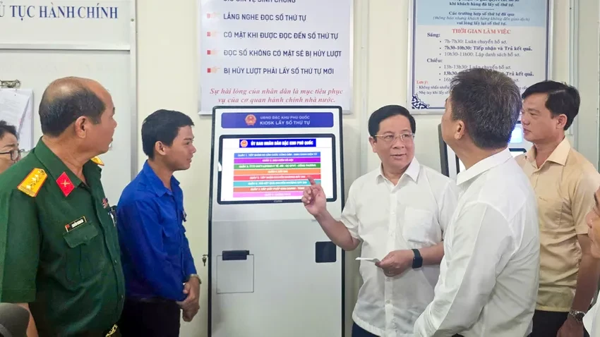Các dịch vụ tại Trung tâm Phục vụ hành chính công đặc khu Phú Quốc đều ứng dụng công nghệ.