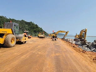 Đà Nẵng: Cần chiến lược cân bằng tăng trưởng vốn đầu tư sau sáp nhập