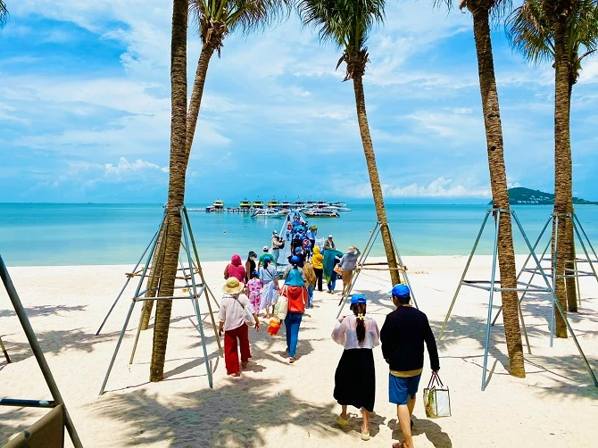 Kinh tế biển là một trong những chiến lược phát triển của tỉnh An Giang.