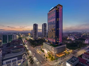 Người dùng thích VF 8 vì sức mạnh “gây nghiện”, an toàn vượt trội và ưu đãi kịch trần