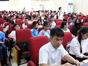 TP Hồ Chí Minh: Thí điểm đào tạo trí tuệ nhân tạo nâng cao cho học sinh