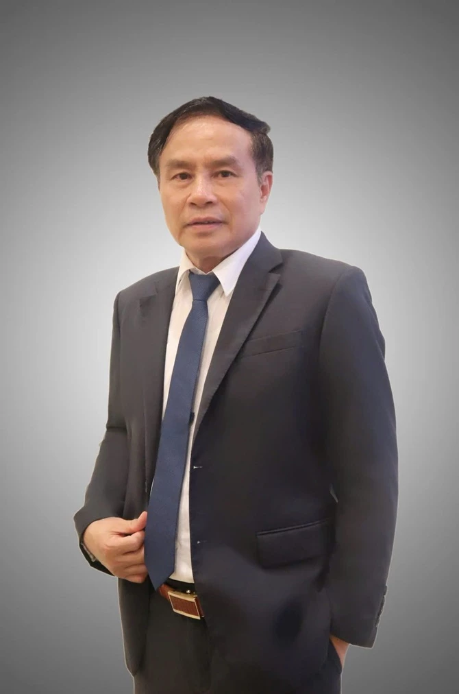Ông Hoàng Văn Sựng - Tổng giám đốc doanh nghiệp tư nhân Hoàng Sơn Ông Hoàng Văn Sựng - Tổng giám đốc doanh nghiệp tư nhân Hoàng Sơn