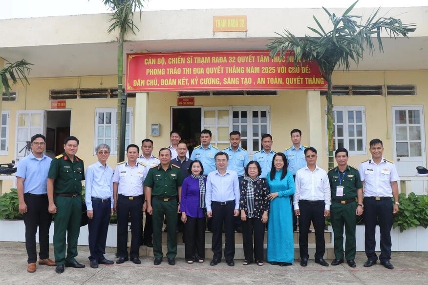 Tri ân người có công và lực lượng vũ trang tại Côn Đảo