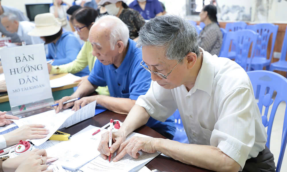 Một số lưu ý về ủy quyền nhận lương hưu mới theo Luật BHXH sửa đổi
