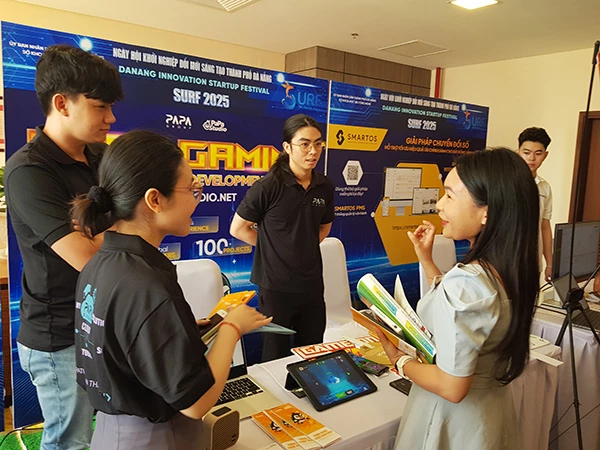 Triển lãm KNĐMST tại SURF 2025. Triển lãm KNĐMST tại SURF 2025.