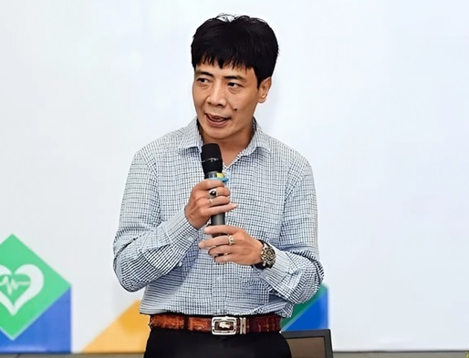 Thế giới ảo, hiểm họa thật: Thanh thiếu niên rơi vào ‘mạng nhện số’