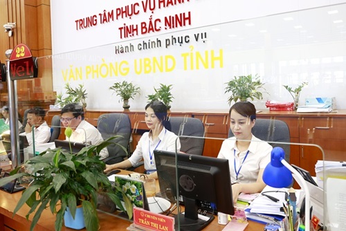 Bắc Ninh phát động Phong trào hỗ trợ người dân thực hiện thủ tục hành chính trực tuyến tại nơi cư trú