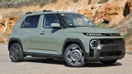 Hyundai trình làng SUV mini siêu hầm hồ, giá gần 670 triệu đồng