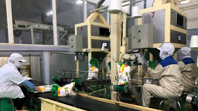 K&#x1EF3; v&#x1ECD;ng xu&#x1EA5;t kh&#x1EA9;u g&#x1EA1;o v&#xE0;o th&#x1ECB; tr&#x1B0;&#x1EDD;ng m&#x1EDB;i