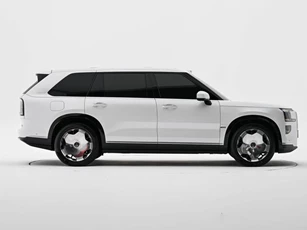 SUV sang chảnh như Mercedes-Maybach GLS 600, công suất 1.380 mã lực, giá hơn 2 tỷ đồng