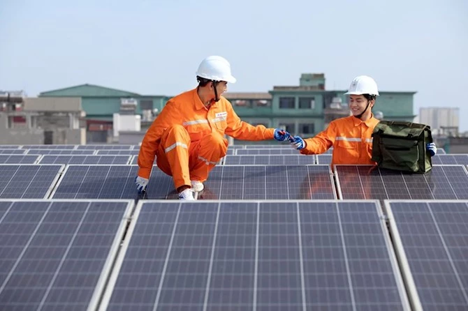 EVNHANOI đồng hành cùng Quý khách hàng xây dựng Hà Nội trở thành đô thị xanh
