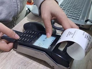 Nhiều tiểu thương gặp khó với hoá đơn điện tử