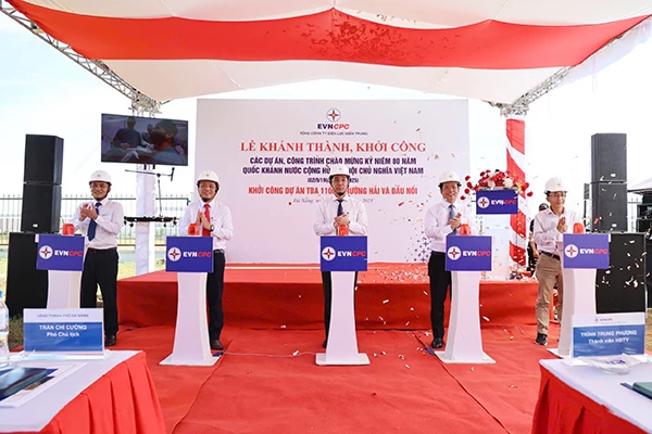 Thực hiện nghi thức khởi công xây dựng TBA 110kV Trường Hải và đấu nối. Thực hiện nghi thức khởi công xây dựng TBA 110kV Trường Hải và đấu nối.